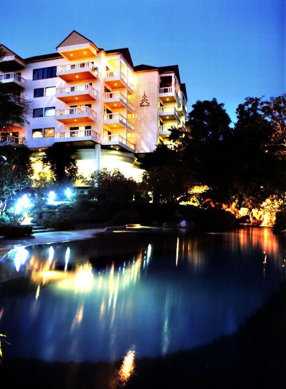 Pavilion Rim Kwai Resort Kanchanaburi Extérieur photo